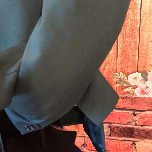 Custom Tailored Blazer - Picture 16 of 17